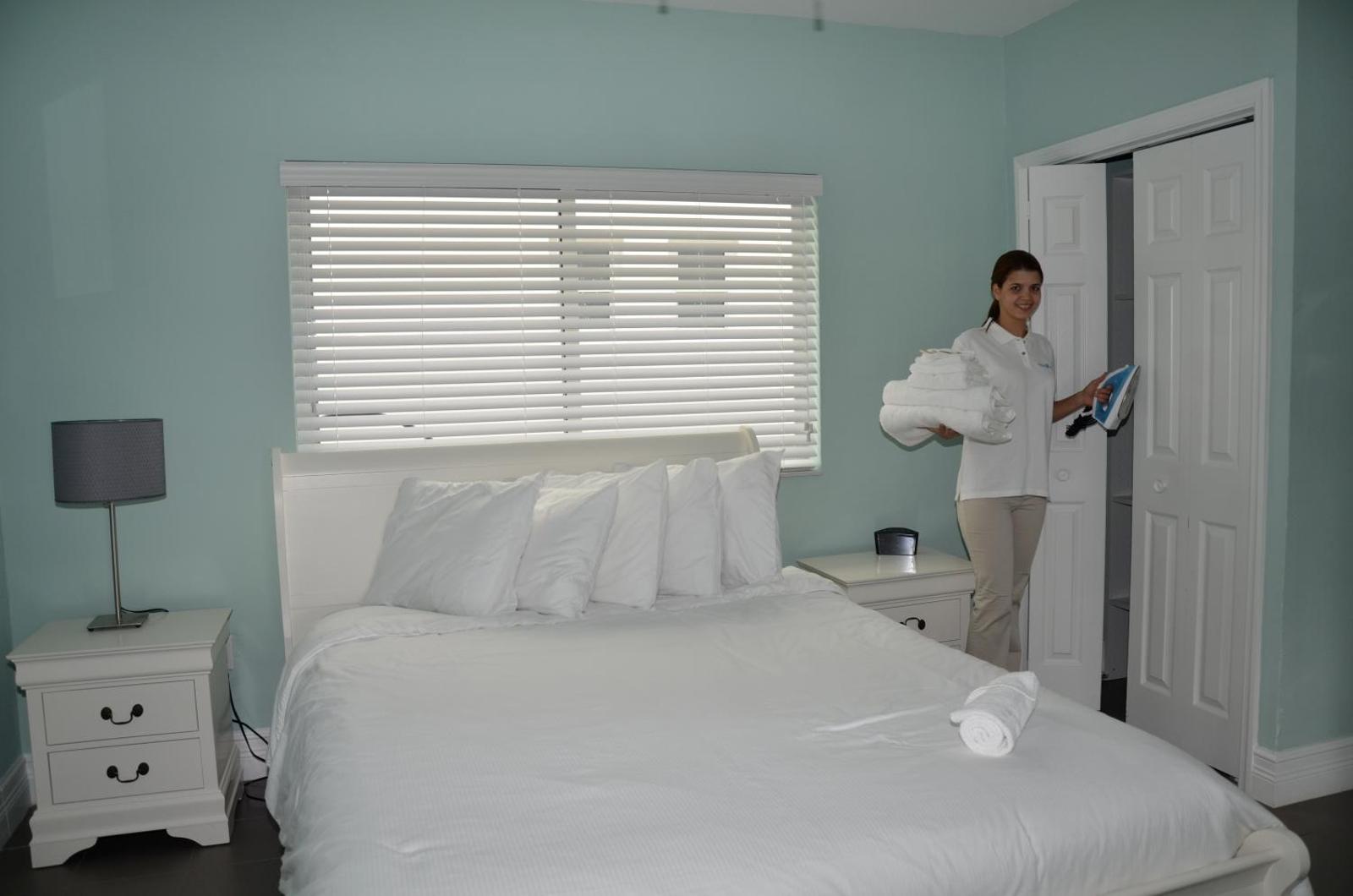 Hollywood Beachside Boutique Suites