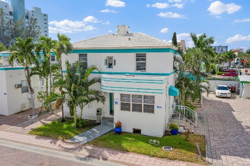 Hollywood Beachside Boutique Suites image 29